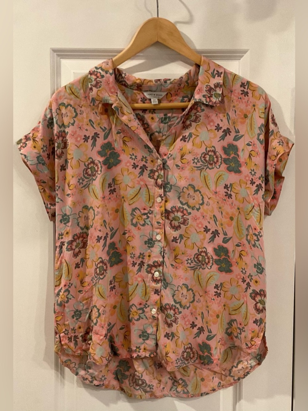 NWOT Lucky Brand 70s Pink Floral Button-Up